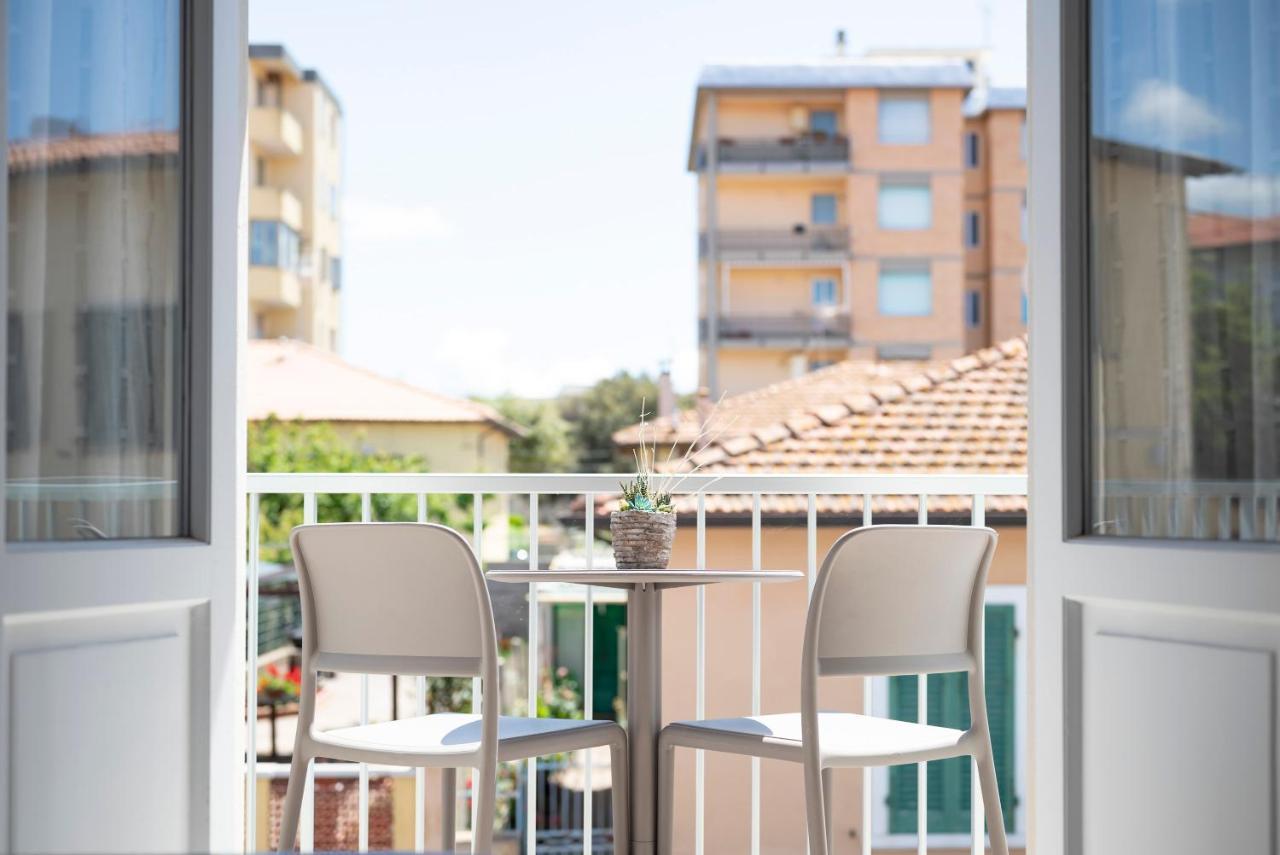 Le Case Di Salvia San Vincenzo Esterno foto